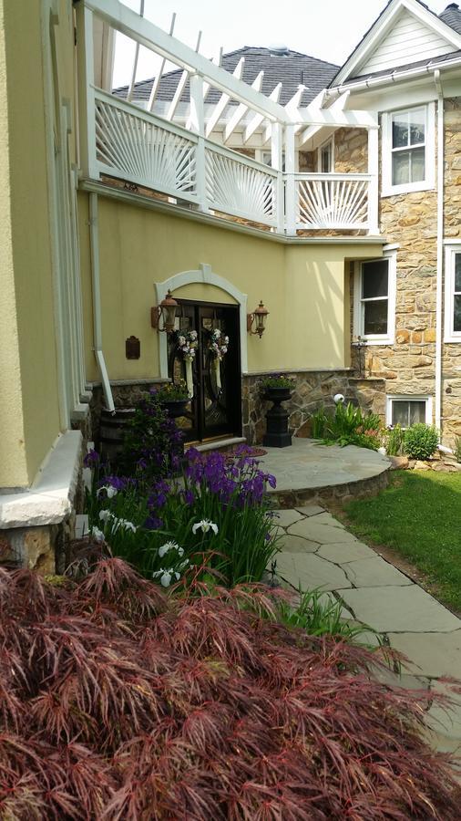 Stone Manor Boutique Inn Britain Dış mekan fotoğraf